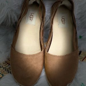 UGG Tippie Flats